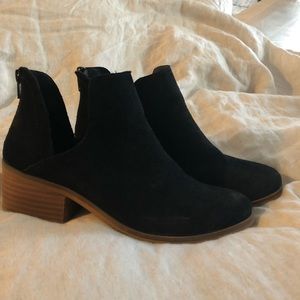 STEVE MADDEN Lancaster booties, black suede